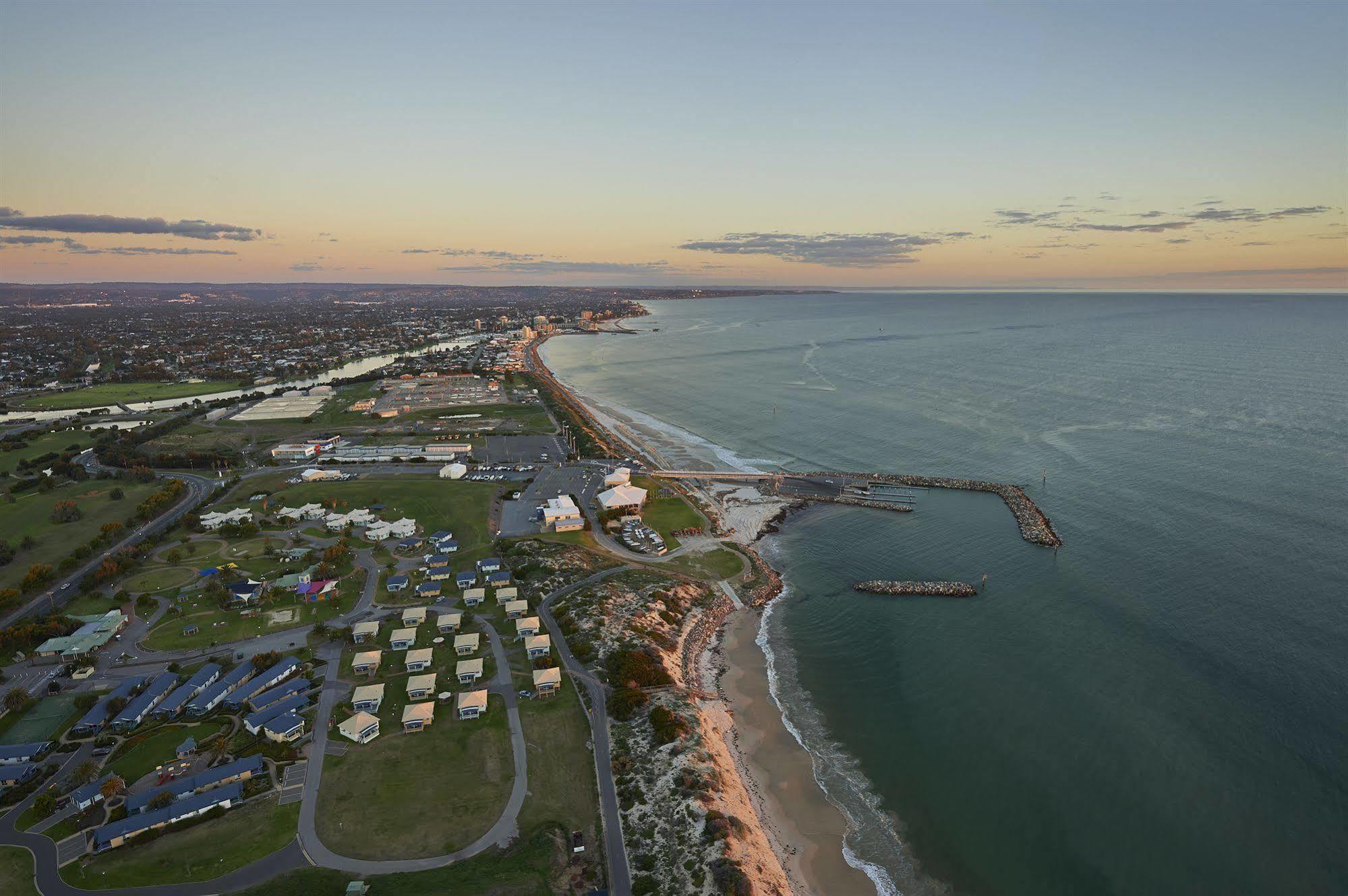 The Retreat West Beach Parks 阿德莱德 外观 照片