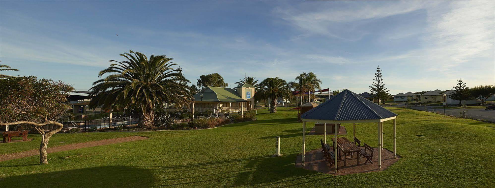 The Retreat West Beach Parks 阿德莱德 外观 照片